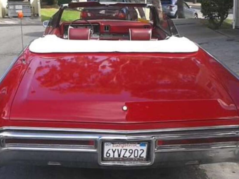 Heads Up! 1968 Buick Electra 225 Gone Missing in Hunter's Point!